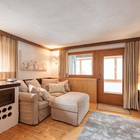 Haus Diel - Premium Apartments Mit Kueche Pettneu am Arlberg Buitenkant foto