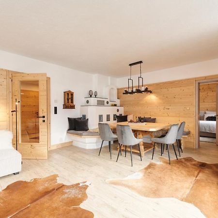 Haus Diel - Premium Apartments Mit Kueche Pettneu am Arlberg Buitenkant foto