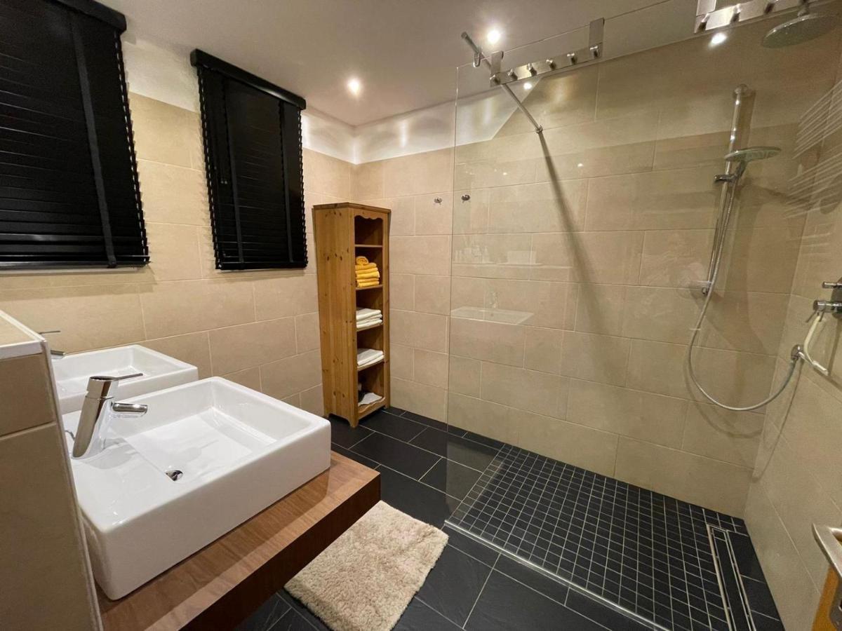 Haus Diel - Premium Apartments Mit Kueche Pettneu am Arlberg Buitenkant foto