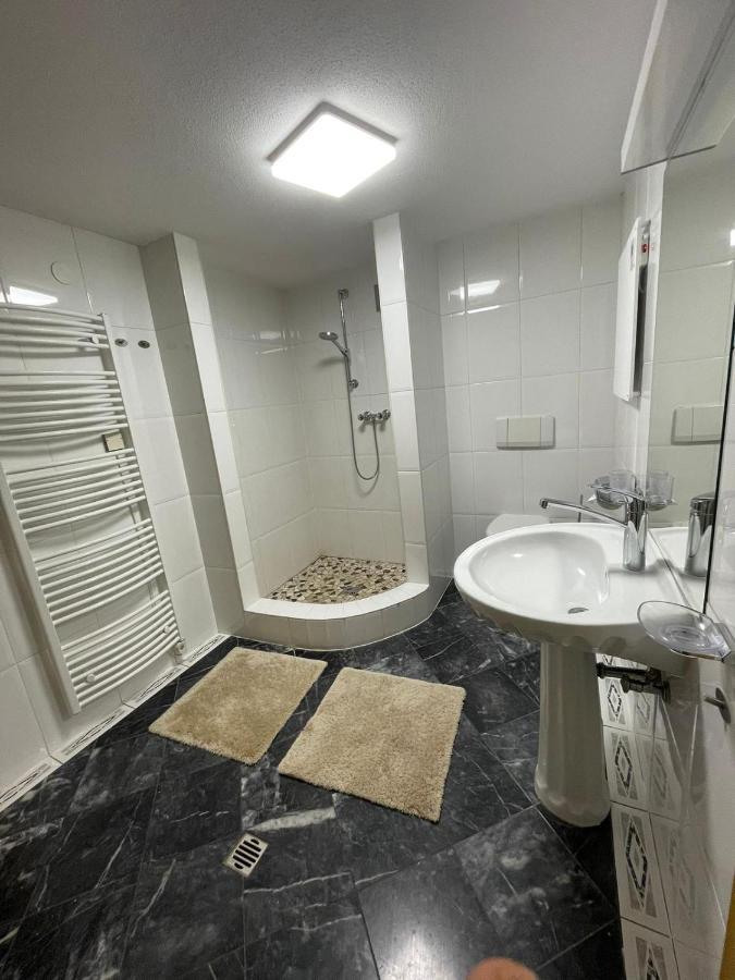 Haus Diel - Premium Apartments Mit Kueche Pettneu am Arlberg Buitenkant foto