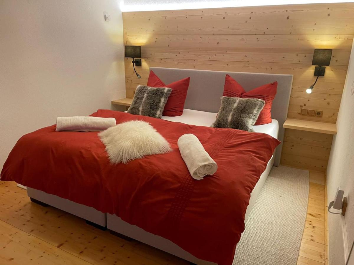 Haus Diel - Premium Apartments Mit Kueche Pettneu am Arlberg Buitenkant foto