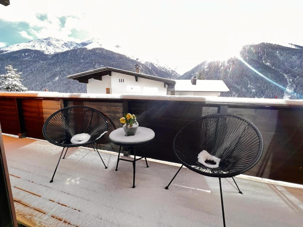 Haus Diel - Premium Apartments Mit Kueche Pettneu am Arlberg Buitenkant foto